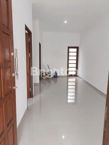 image RUMAH TENGAH KOTA HARGA 700JUTAAN (4)