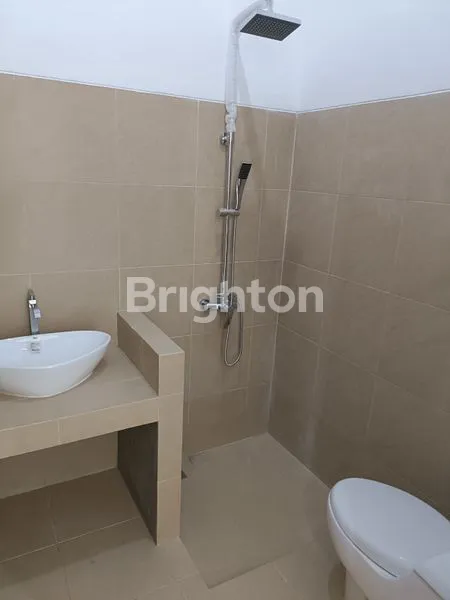 image RUMAH TENGAH KOTA HARGA 700JUTAAN (3)