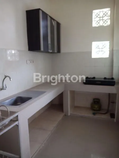 image RUMAH 2 LANTAI (SEMI FURNISH) TERAWAT DI LINGKUNGAN NYAMAN, ONE GATE SYSTEM SIAP HUNI DELTASARI (5)