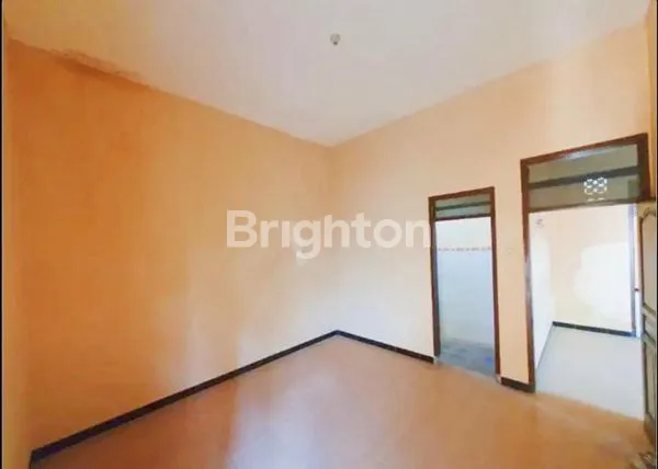 image RUMAH 1.5 LT BESAR KOKOH LOKASI DEKAT TERMINAL ARJOSARI & EXIT TOL KOTA MALANG (11)
