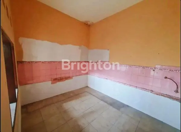 image RUMAH 1.5 LT BESAR KOKOH LOKASI DEKAT TERMINAL ARJOSARI & EXIT TOL KOTA MALANG (10)