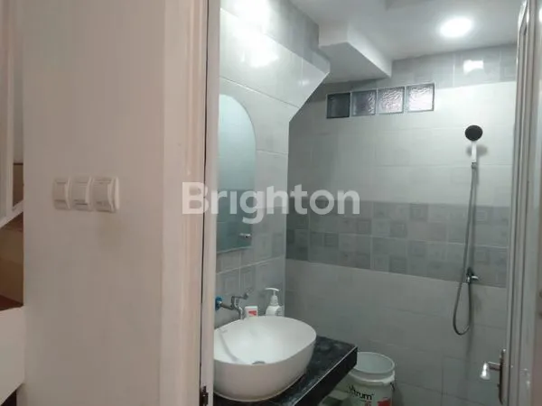 image ROYAL REGENCY SOLO BARU FURNISH (4)