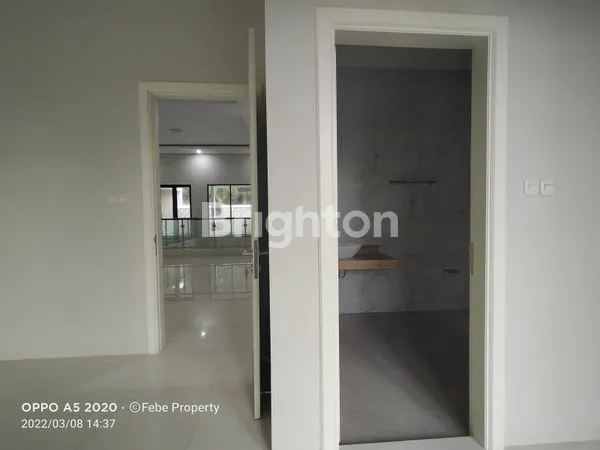 image RUMAH BARU DI TELAGA GOLF ARAYA MALANG (17)