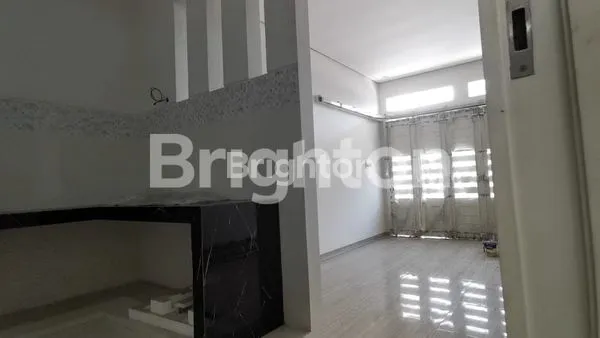 image RUMAH DI VILLA GOLF ARAYA MALANG (18)