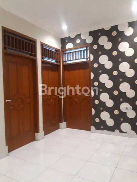 image RUMAH 2LT FULL RAPIH DAN BERSIHGADING MAS KELAPA GADING JAKARTA UTARA (8)