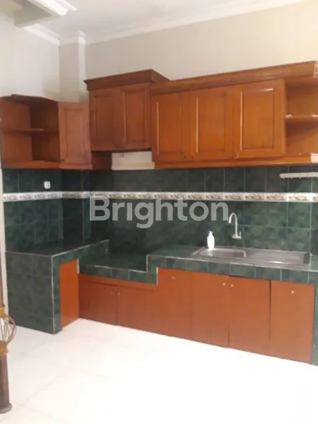 image RUMAH 2LT FULL RAPIH DAN BERSIHGADING MAS KELAPA GADING JAKARTA UTARA (4)