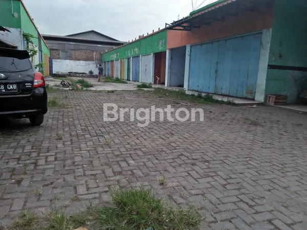 RUKO TEMPAT USAHA PUJASERA