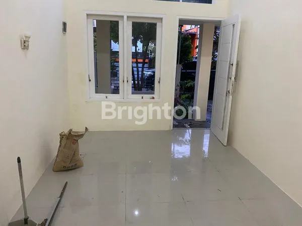 image RUMAH SIAP HUNI DI GREEN LAKE RUNGKUT SURABAYA (7)