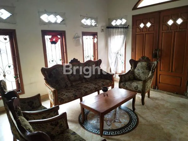 image RUMAH SIAP HUNI DI ISTANA DIENG MALANG (7)