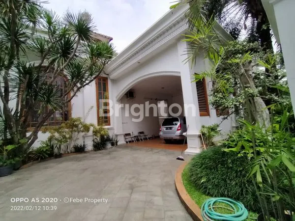 image RUMAH MEWAH  DI  ARAYA MALANG (46)