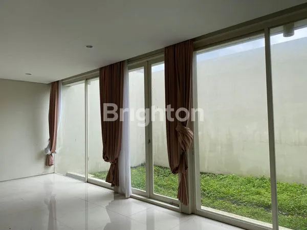 image SEMI FURNISH DAN SUDAH ADA AC NYAMAN SIAP HUNI (6)