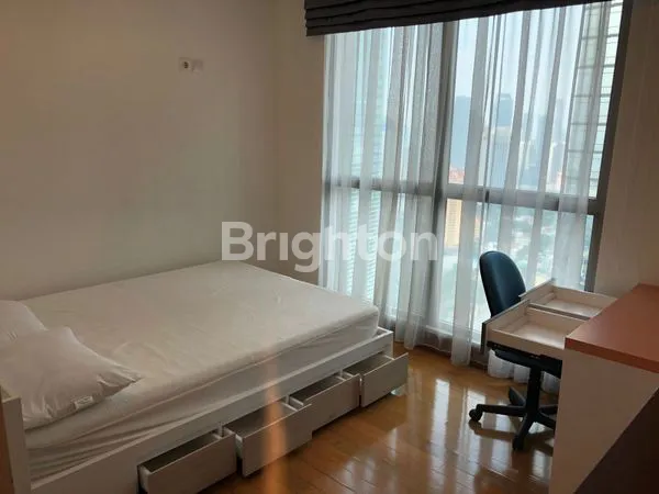 image APARTMENT RESIDENCE 8, 3+1BR, FULL FURNISHED, SENOPATI, JAKARTA SELATAN (4)