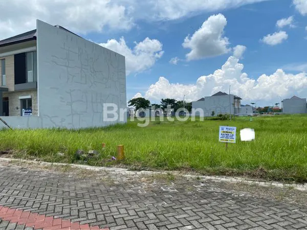 image TANAH DI GREENLAND THE ARMAYA MENGANTI SURABAYA (1)