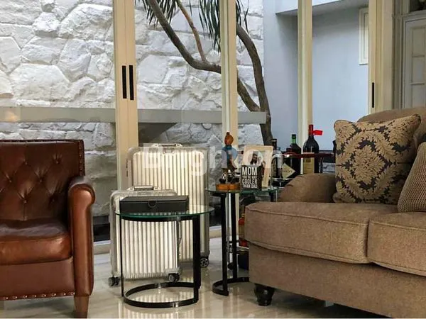 image RUMAH ISEN INTERNATIONAL LIVING BY INTILAND DARMO HARAPAN ADA SWIMMING POOL DEKAT HOKKY SUPERMARKET, PRIMALARAS SWIMMING AND FITNESS CENTER, PASAR MODERN, PUSAT BISNIS DAN KOMERSIAL (4)