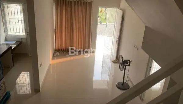 image RUMAH CLUSTER FLAMMINGGO, SERPONG LAGOON (8)