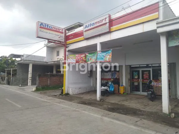 image TEMPAT USAHA NOL JALAN (2)