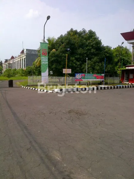 image SPBU LOKASI STRATEGIS, DEKAT TRANSMART RUNGKUT (2)