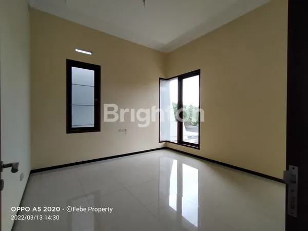 image RUMAH DI TELAGA ARAYA MALANG (6)