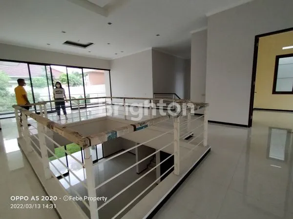 image RUMAH DI TELAGA ARAYA MALANG (10)