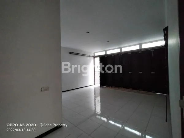 image RUMAH DI TELAGA ARAYA MALANG (16)