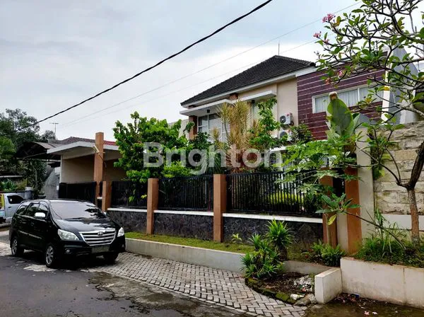 image RUMAH MINIMALIS MODERN DI BUKIT DIENG MALANG (1)
