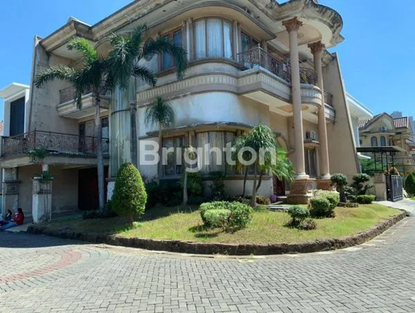 image RUMAH HOOK KAWASAN ELITE SURABAYA TMUR @TAMAN MUTIARA PAKUWON CITY  (1)