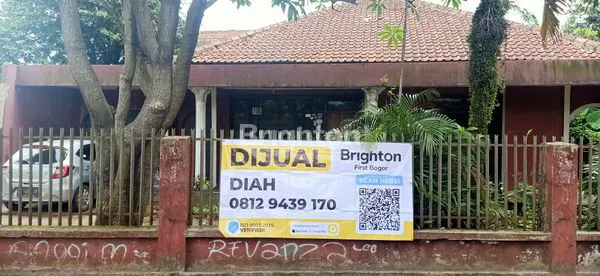 image RUMAH DENGAN HALAMAN LUAS COCOK UNTUK USAHA (3)