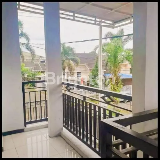 image RUMAH HOOK MEWAH 2 LT BERKARAKTER SIAP HUNI STRATEGIS DEKAT JALAN RAYA GADANG NEGO SAMPAI DEAL (3)