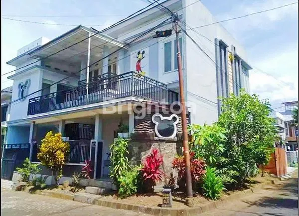 image RUMAH HOOK MEWAH 2 LT BERKARAKTER SIAP HUNI STRATEGIS DEKAT JALAN RAYA GADANG NEGO SAMPAI DEAL (5)