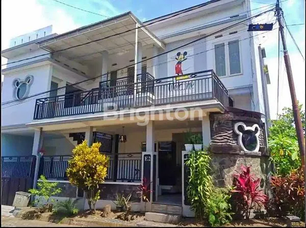 image RUMAH HOOK MEWAH 2 LT BERKARAKTER SIAP HUNI STRATEGIS DEKAT JALAN RAYA GADANG NEGO SAMPAI DEAL (1)