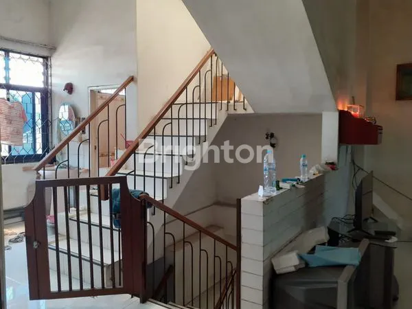 image RUKO DI LOKASI STRATEGIS PINGGIR JALAN RAYA TROPODO, WARU SIDOARJO (2)