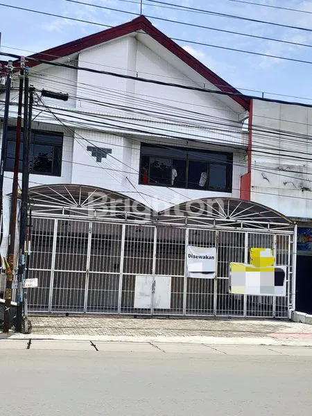 image RUKO DI LOKASI STRATEGIS PINGGIR JALAN RAYA TROPODO, WARU SIDOARJO (1)