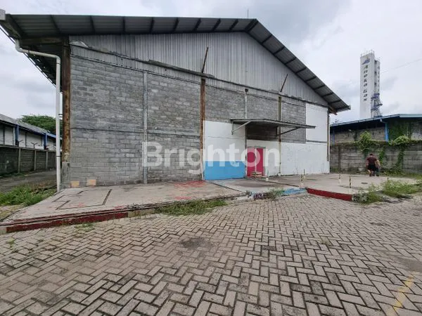 image GUDANG LUAS SIAP HUNI LOKASI BREBEK INDUSTRI (1)
