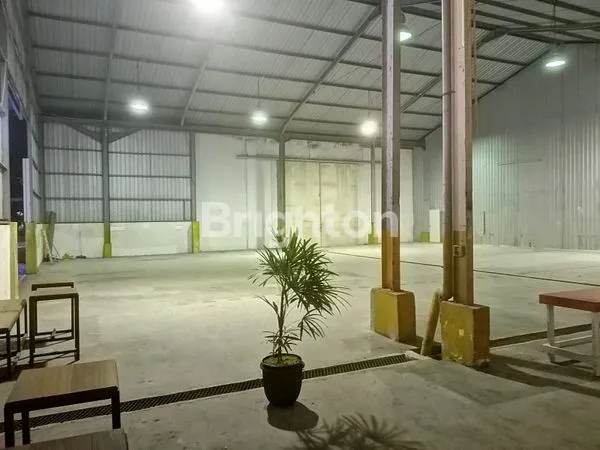 image GUDANG STRATEGIS DI KAWASAN MT HARYONO (5)