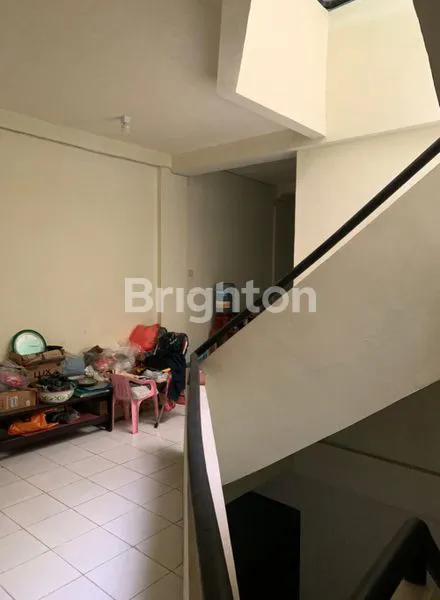 image GUDANG DI JALAN TANJUNGSARI 4 LANTAI (2)