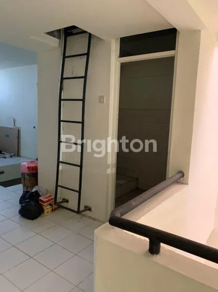 image GUDANG DI JALAN TANJUNGSARI 4 LANTAI (5)