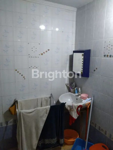 image RUMAH KAYUMAS BARAT TANAH MAS SEMARANG UTARA DEKAT STASIUN PONCOL (2)