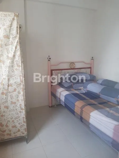 image POOL VIEW 2 BR APARTEMEN DAERAH KEPUTIH DEKAT HOLYWINGS, MERR (5)