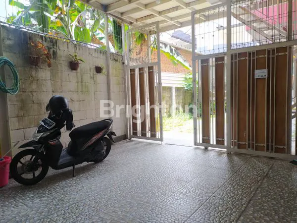 image RUMAH KOST 4 LANTAI 22 KAMAR DEKAT ITN (8)