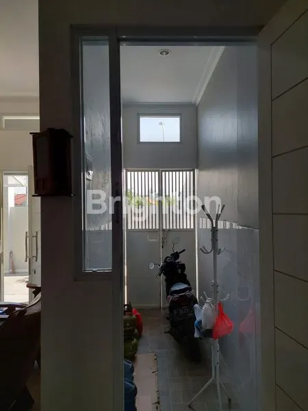 image BANGUNAN SIAP PAKAI DI PERUMAHAN ELIT JEMBER (8)