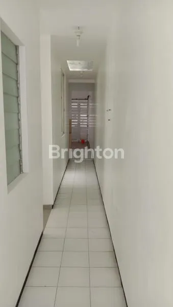 image RUMAH MEWAH MURAH ! 2 LT DI ARAYA KOTA MALANG SIAP HUNI HARGA NEGO (4)