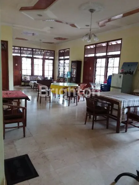 image BISA UNTUK KANTOR, RUMAH,HAWA SEJUK, JALAN BESAR (3)