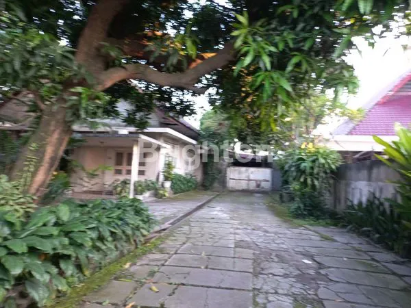 image RUMAH TUA DI LOKASI PUSAT KOTA MEDAN BARAT.  (1)