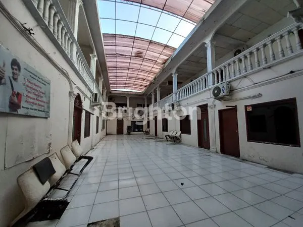 image GEDUNG BEKAS RUMAH SAKIT DI LOKASI MEDAN BARAT (2)