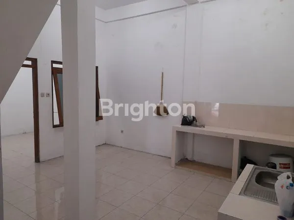 image RUMAH 2LT DIUTARA KAMPUS UPN CONDONG CATUR SLEMAN (4)