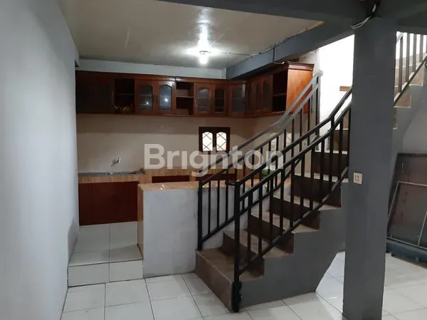 image RUMAH KOST DI SEKITAR SETRA DUTA (3)