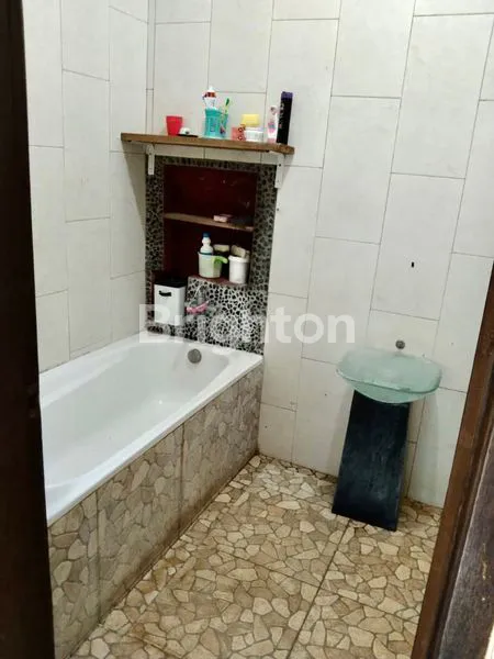 image RUMAH 1 LANTAI DI UNGASAN DI JALAN BALI CLIFF (3)