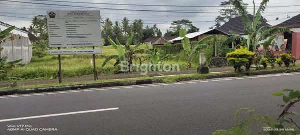 TANAH DI DALAM KOTA BANGLI