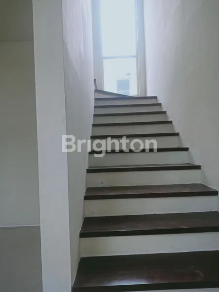 image RUMAH 2 LANTAI TERAWAT DEKAT KOTA & EXIT TOLL SIAP HUNICITRA GARDEN (2)