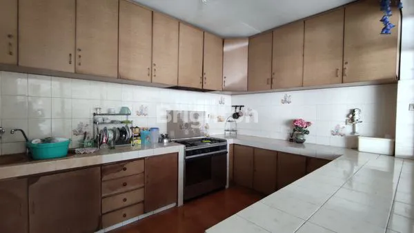 image BARANG LANGKA, JARANG ADA  !!! RUMAH KUNO DI ORO ORO DOWO MALANG (6)